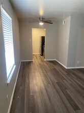 2211 S Vernon Ave in Dallas, TX - Building Photo - Building Photo