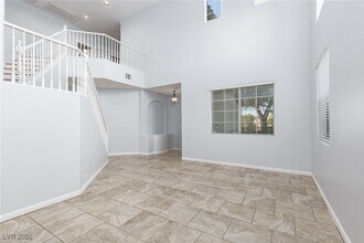 11450 Banyan Reef St in Las Vegas, NV - Building Photo - Building Photo