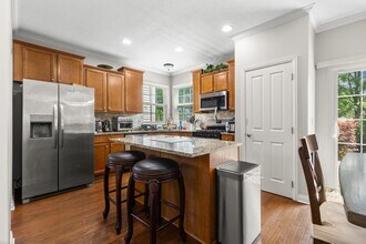 8309 Marwithe Pl in New Albany, OH - Foto de edificio - Building Photo