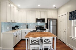 596 E 2nd St in Boston, MA - Building Photo