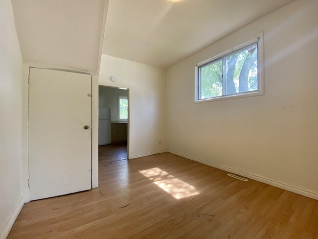 property at 475.5 Stella Ave