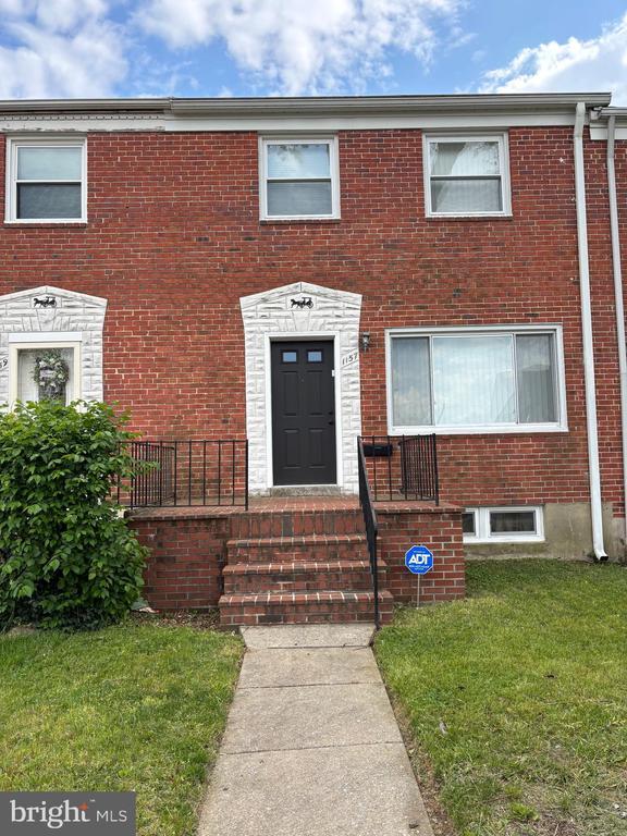 property at 1157 Sherwood Ave