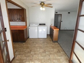 326 N Monroe St in Lancaster, WI - Building Photo - Building Photo