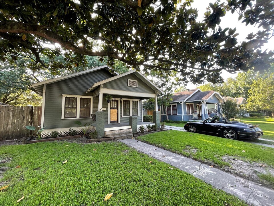 4621 Michaux St in Houston, TX - Building Photo