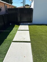 2170 NW 84th St in Miami, FL - Building Photo - Building Photo