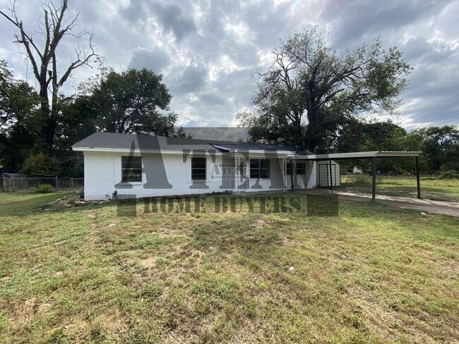 property at 220 Lynn St