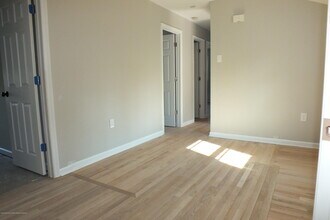 609 Higgins Ave in Brielle, NJ - Building Photo - Building Photo