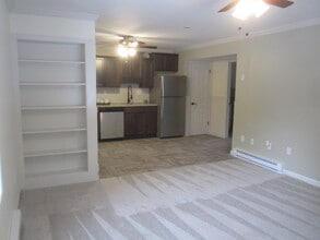 Forest Lane Apartments in Clifton Park, NY - Building Photo - Building Photo