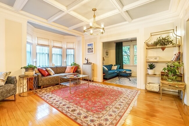 569 Franklin St, Unit 6 in Melrose, MA - Building Photo - Building Photo