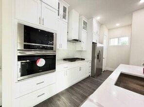 6715 St Augustine St in Houston, TX - Building Photo - Building Photo