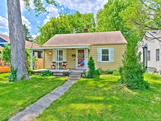 4924 Rosslyn Ave in Indianapolis, IN - Building Photo - Building Photo