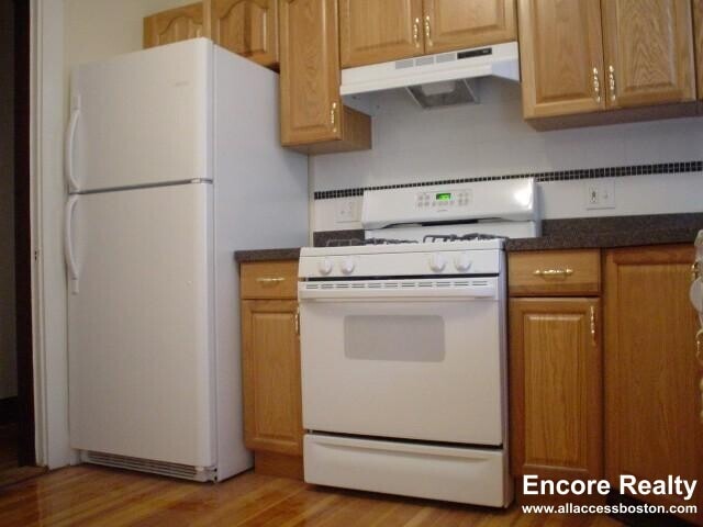 property at 35 Long Ave