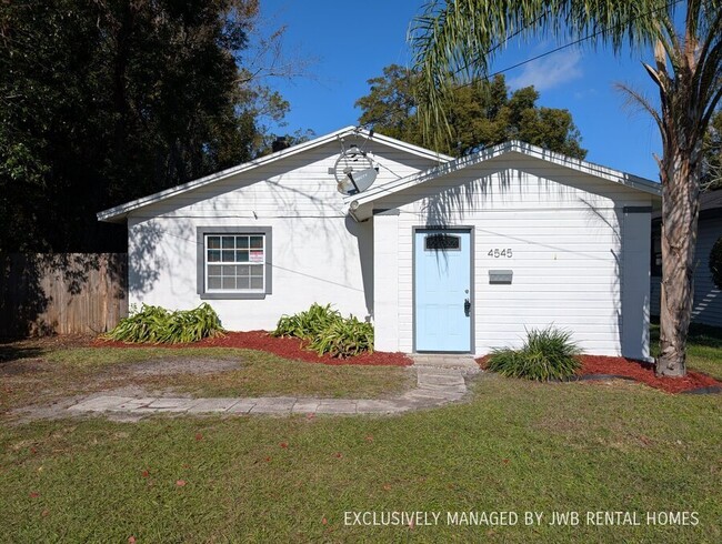 4545 Hercules Ave in Jacksonville, FL - Building Photo - Building Photo