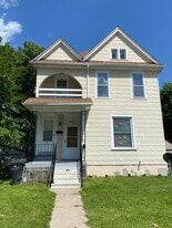 841 44th St, Unit Upper