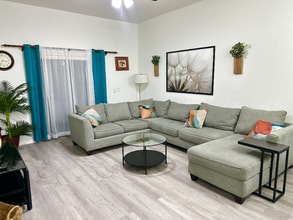 1002 Gran Bahama Blvd in Davenport, FL - Building Photo - Building Photo