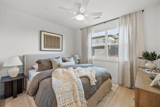 The Dawson on 360 in Arlington, TX - Building Photo - Interior Photo