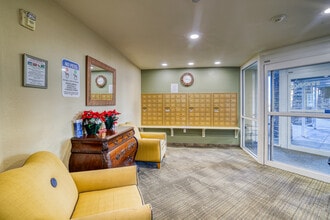 Pinewood Lodge in Aurora, CO - Building Photo - Building Photo