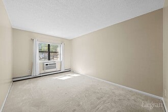 71-02 Sutton Pl, Unit 1 in Queens, NY - Building Photo - Building Photo