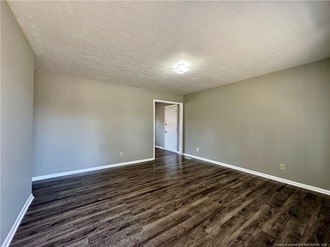 1222 Kienast Dr in Fayetteville, NC - Building Photo - Building Photo