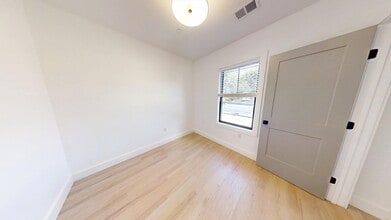 52 Withington St in Boston, MA - Building Photo - Building Photo