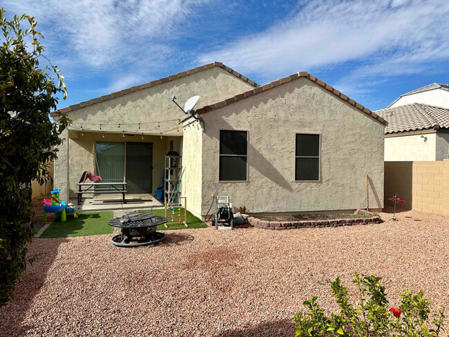 23143 N 126th Ln in Sun City West, AZ - Building Photo - Building Photo