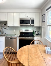 64 Kelwyn Dr in Somersworth, NH - Building Photo - Building Photo
