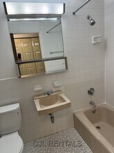 25 Brooks Park in Medford, MA - Foto de edificio - Building Photo