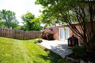 8816 Mill Run Dr in Knoxville, TN - Building Photo - Building Photo