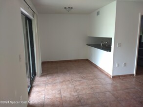 120 San Paulo Cir in Melbourne, FL - Building Photo - Building Photo