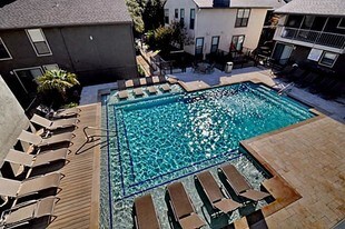 5909 Birchbrook Dr in Dallas, TX - Building Photo