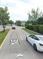 1770 NE 191st St in Miami, FL - Building Photo
