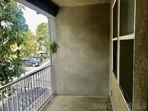 1602 White Hickory Pl in Chula Vista, CA - Building Photo - Building Photo