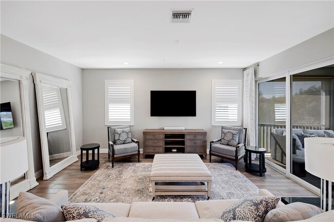 property at 2567 Seychelles Dr