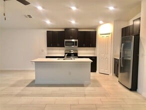 13130 Palmerston Rd in Riverview, FL - Building Photo - Building Photo