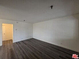 3204 139th St in Hawthorne, CA - Building Photo