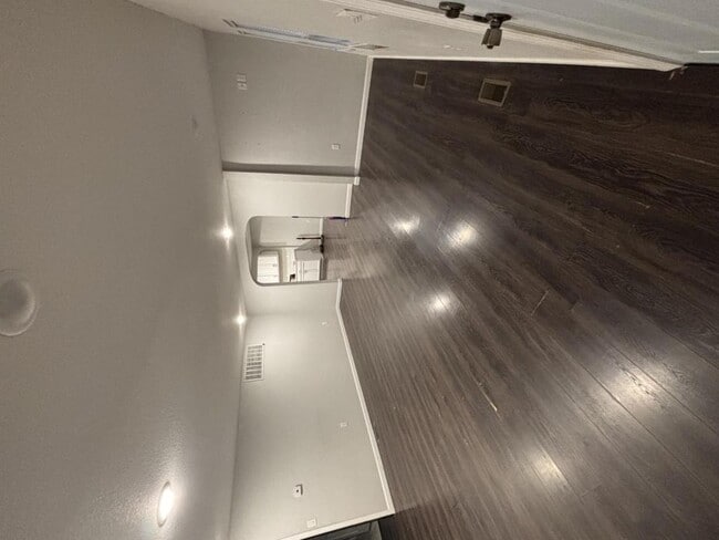 138 E Hannum St in Carterville, MO - Building Photo - Building Photo