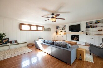 3212 32nd St in Lubbock, TX - Foto de edificio - Building Photo