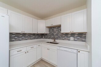 350 Lobelia Rd in St. Augustine, FL - Building Photo - Building Photo