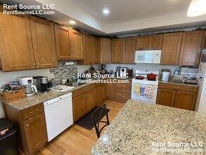 21 Gilman St, Unit 56M in Somerville, MA - Foto de edificio - Building Photo