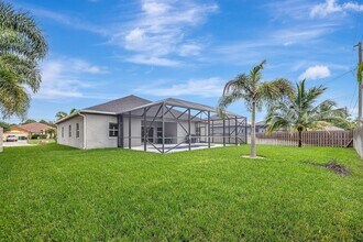 348 SW Millard Dr in Port St. Lucie, FL - Building Photo - Building Photo