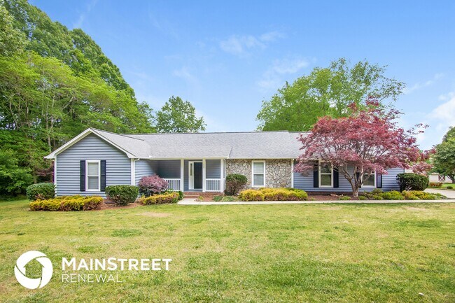 property at 115 Topaz Pl