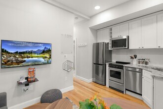 15 Snow Hill St in Boston, MA - Building Photo - Building Photo