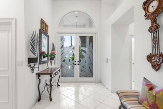 126 Emerald Key Ln in Palm Beach Gardens, FL - Foto de edificio - Building Photo
