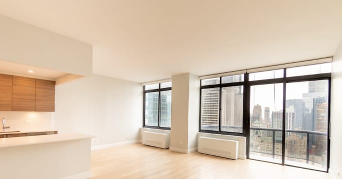 341 W 48th St in New York, NY - Building Photo