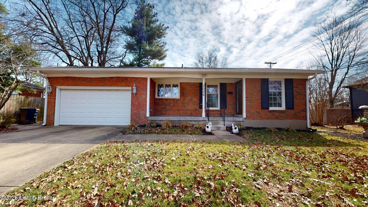 3026 Kaye Lawn Dr in Louisville, KY - Building Photo