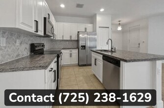 4877 NW 55th Pl in Tamarac, FL - Building Photo - Building Photo