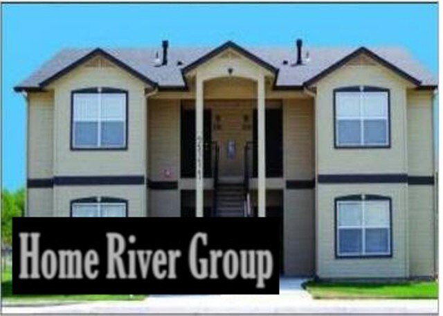 2107 E Whispering Willow Ln-Unit -102 in Nampa, ID - Building Photo