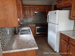5911 72nd St in Lubbock, TX - Building Photo - Building Photo
