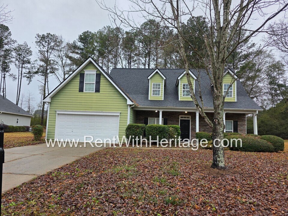 128 Clairidge Cir in Hiram, GA - Building Photo