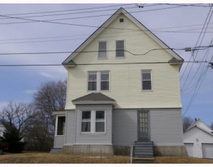 126 Oxford St in Millinocket, ME - Building Photo